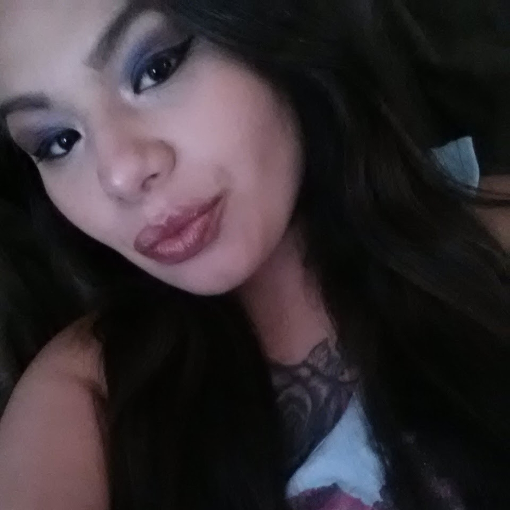 Meet your Posher, Hollystar